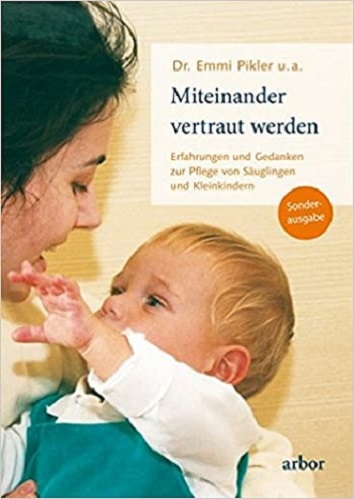 miteinander vertraut werden